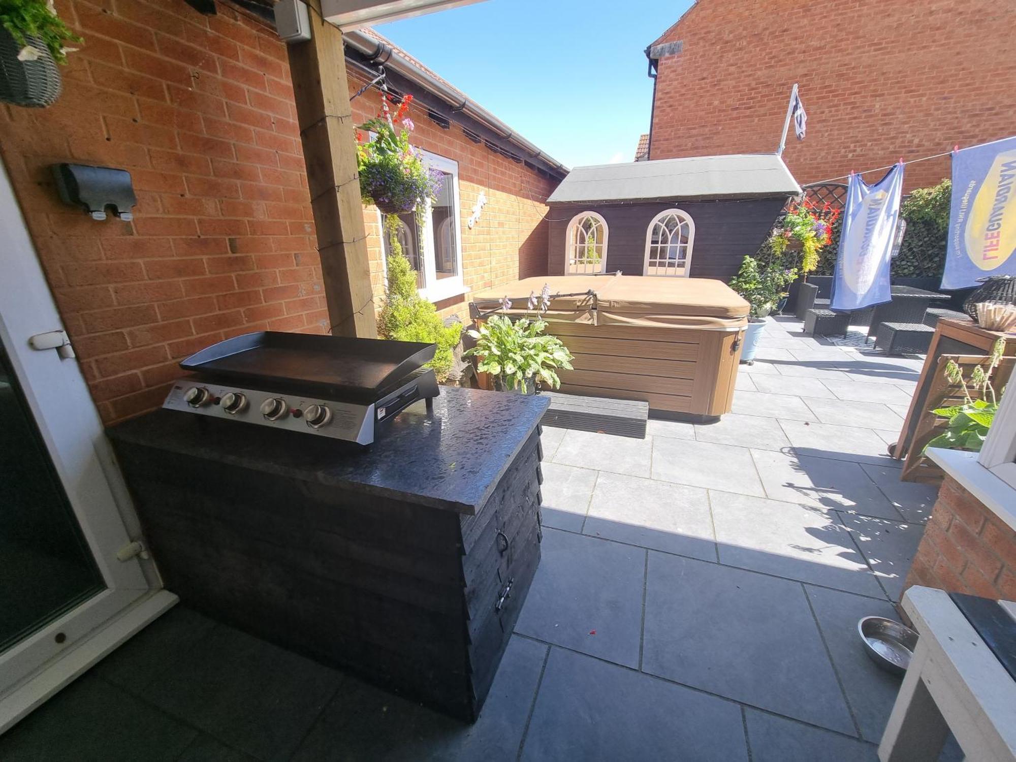 Dungarvon House B&B, Hot Tub, Garden, Summerhouse, Electric Vehicle Point , 3 Bedroom Options Weston-super-Mare Buitenkant foto